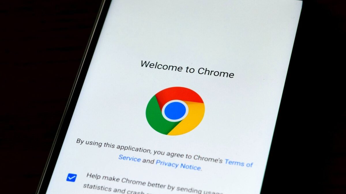 Smartphone screen showing the Google Chrome welcome page during setup